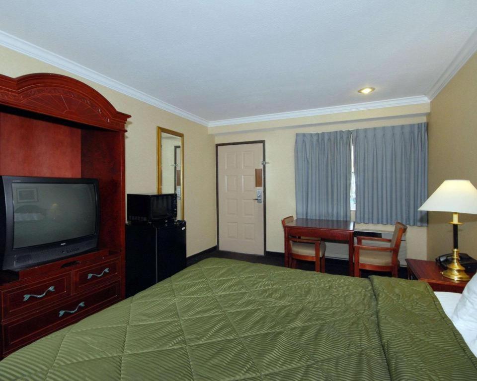Duarte Quality Inn Near City Of Hope מראה חיצוני תמונה