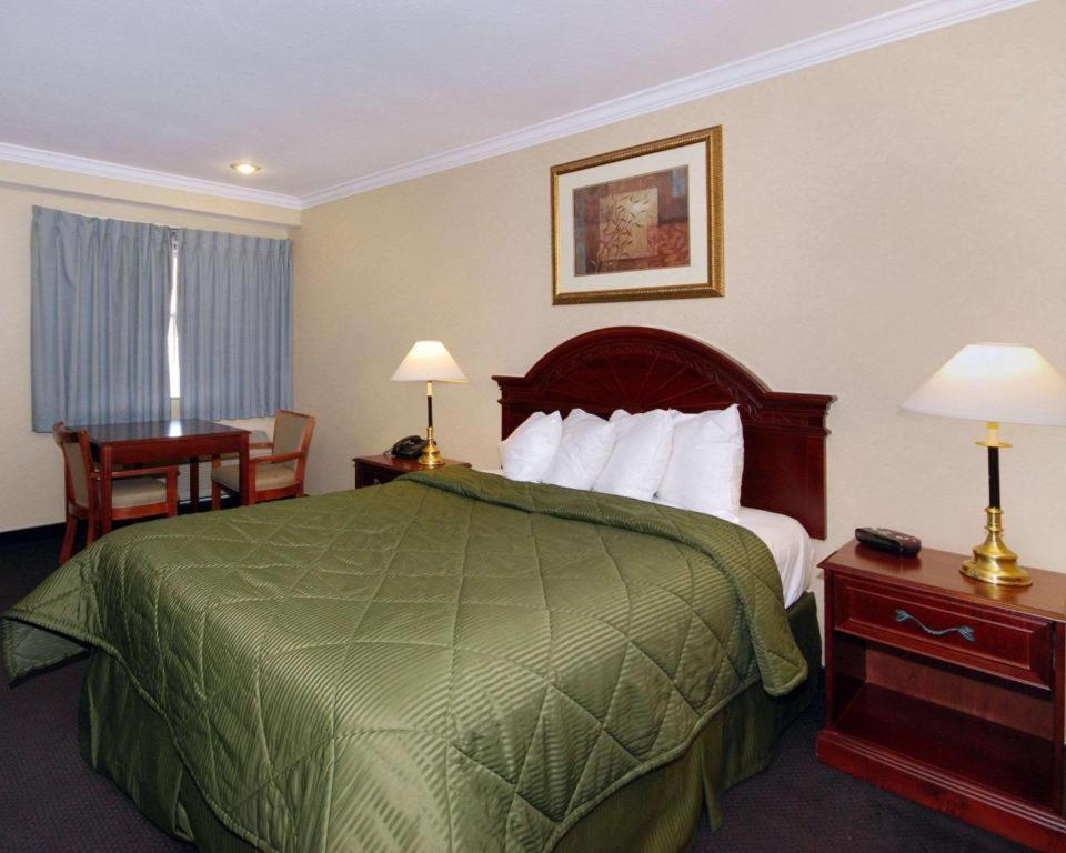 Duarte Quality Inn Near City Of Hope מראה חיצוני תמונה