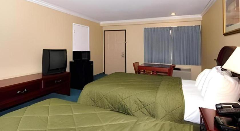 Duarte Quality Inn Near City Of Hope מראה חיצוני תמונה