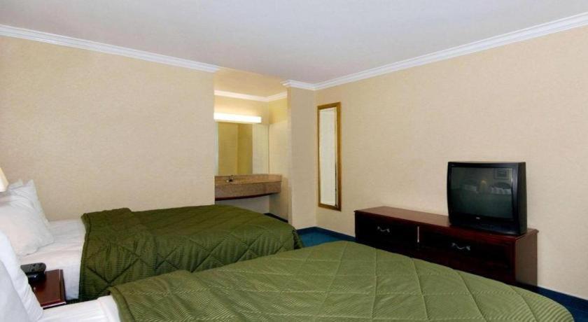 Duarte Quality Inn Near City Of Hope מראה חיצוני תמונה