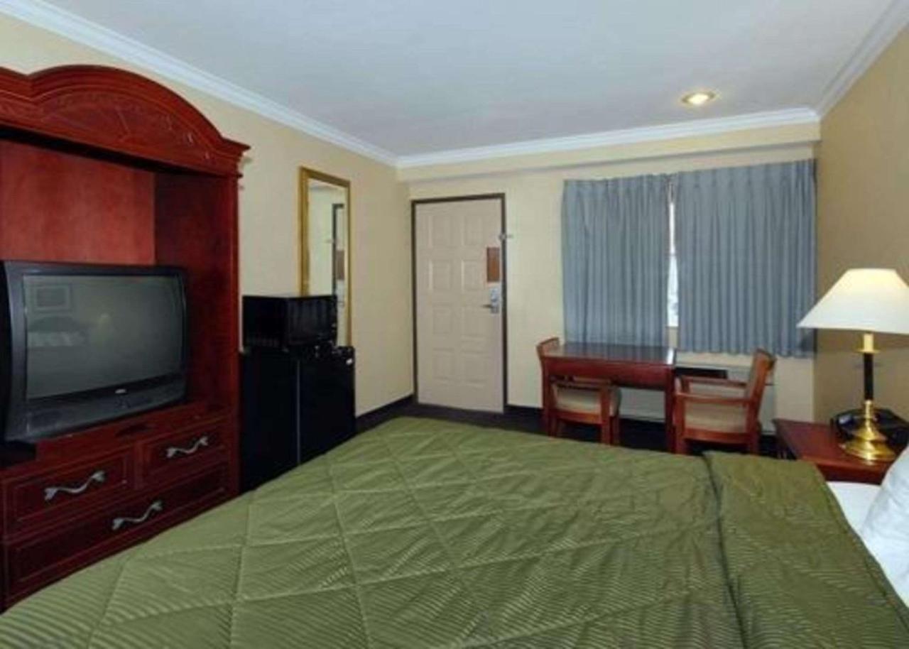 Duarte Quality Inn Near City Of Hope מראה חיצוני תמונה